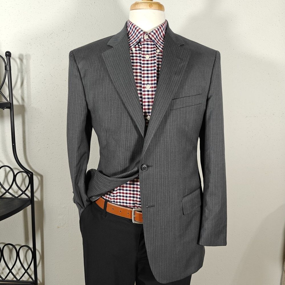 Brooks Brothers 346 Men's Sport Coat Blazer Two Button Gray Pinstriped Wool 40R